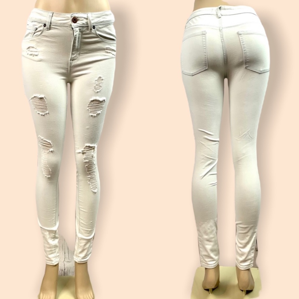 Bullhead High Rise Skinniest Destroyed Jeans 5